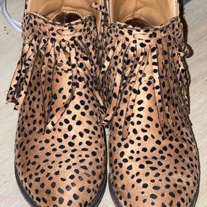 Girls cheetah print dot booties with fringe